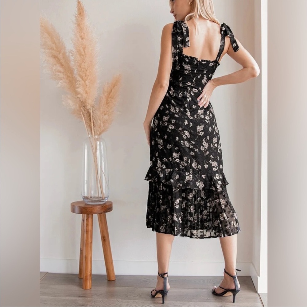 Lulus Terrace Views Black Floral Print Midi Dress Small - Picture 2 of 7
